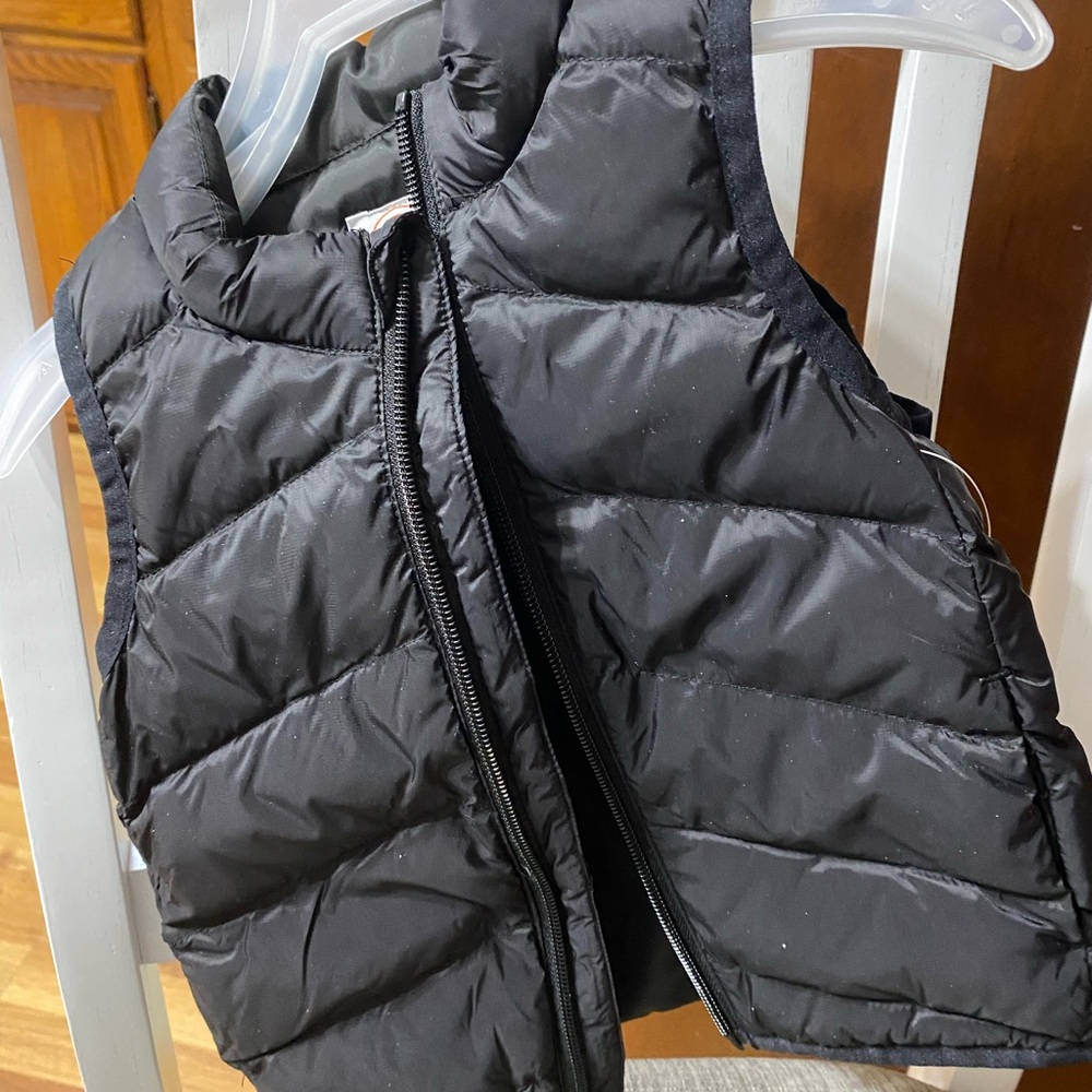 Puffer packable vest for little girl or boy - Picture 3 of 8